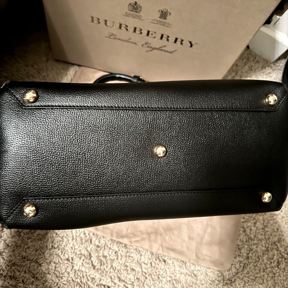 Pre-Owned Authentic Burberry Medium Banner House Check Derby Black Leath… - Picture 7 of 15
